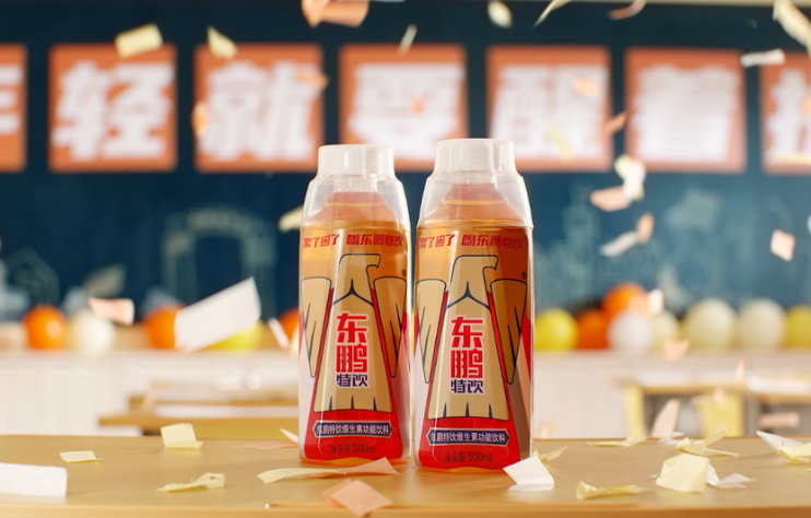 “股价上头”后，市值千亿的东鹏仍难升第一梯队