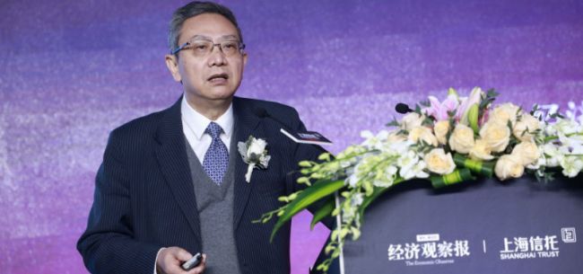 【2020观察家金融峰会系列报道之三】华夏新供给经济学研究院院长贾康：中国新兴市场经济体的需求释放为人类历史空前 关注工业化、城镇化