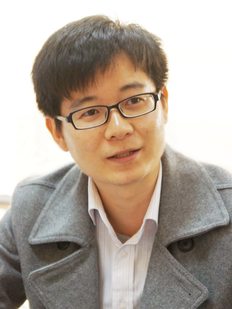 主持人:杨熙先生 新浪乐居主编.jpg