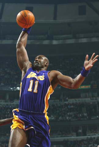 第四:卡尔-马龙(1997,1998,2004)